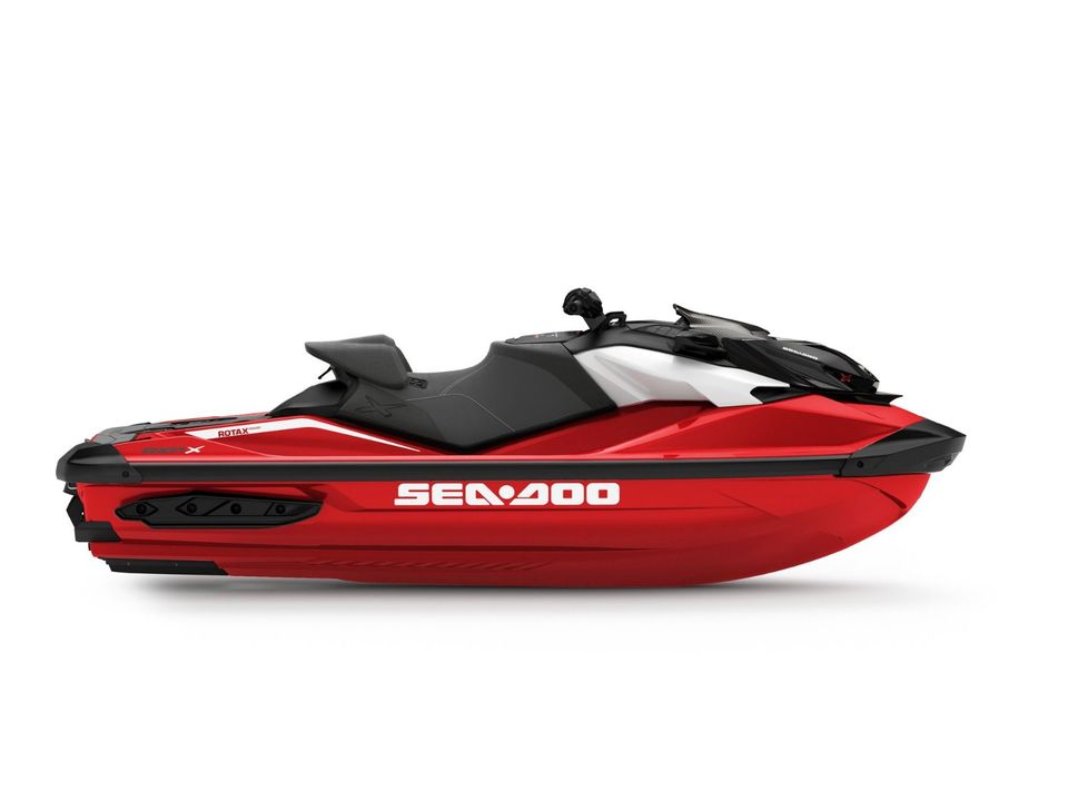 Seadoo RXPX RS 325 Fiery Red Jetski Modell 2024 in München Thalk