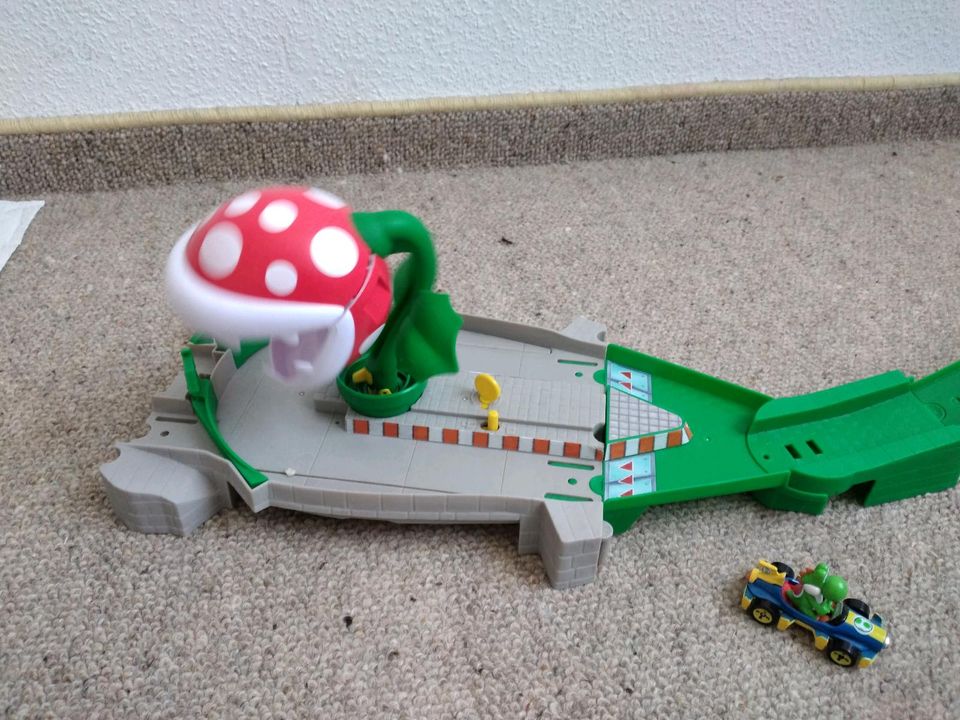 Hot Wheels! Super Mario Bahn! Wie NEU! in Oer-Erkenschwick