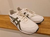 Sneaker von asics Größe 40 neuwertig Hessen - Lorsch Vorschau