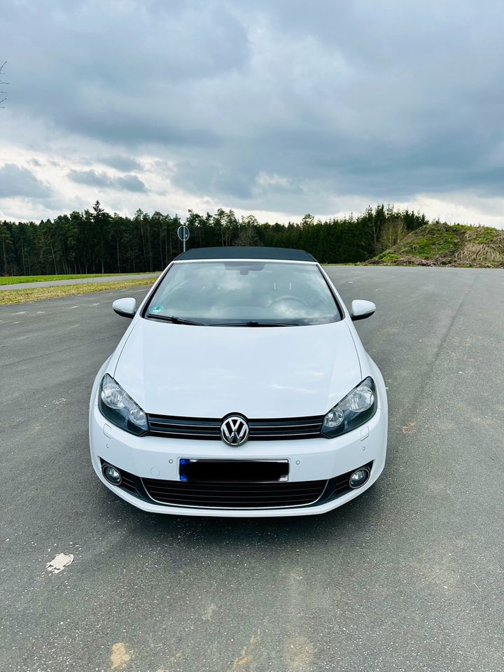 VW Golf Cabriolet "LOUNGE" BlueMotion Technology 1,2l TSI 105 PS in Hollfeld