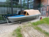 Neuwertig: Delphin 110/2 Faltboot - neuer Motor inkl. Trailer Friedrichshain-Kreuzberg - Friedrichshain Vorschau