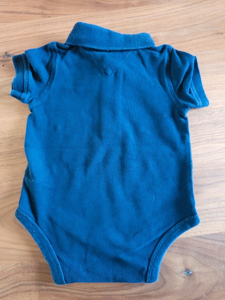 Tommy Hilfiger Polo Body Baby 74 6-9 Monate in Konstanz