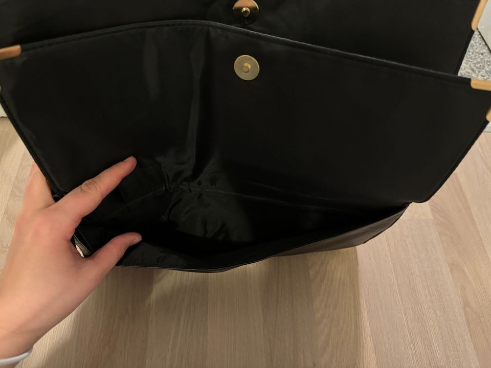 Tasche Clutch schwarz in Gelsenkirchen