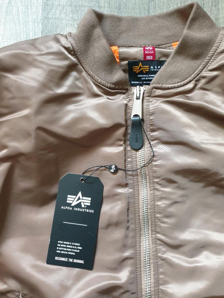 Alpha industries Jacke Größe.L in Stuttgart