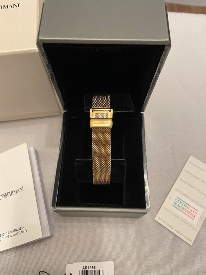 Emporio Armani Damenuhr AR1956 Roségold in München