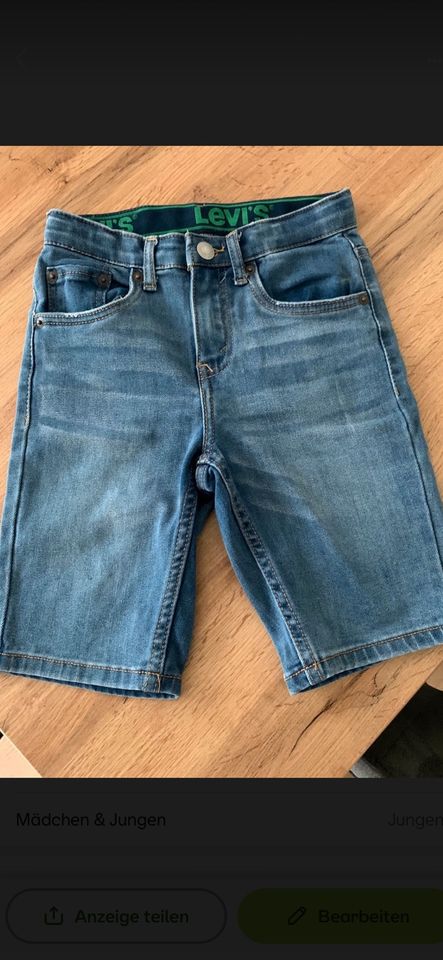 Levi’s Kinder Jeans Shorts Gr 116 neuwertig in Euerbach