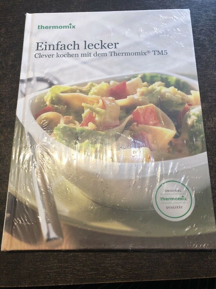 Thermomix Kochbuch „einfach lecker" in Klingenberg am Main