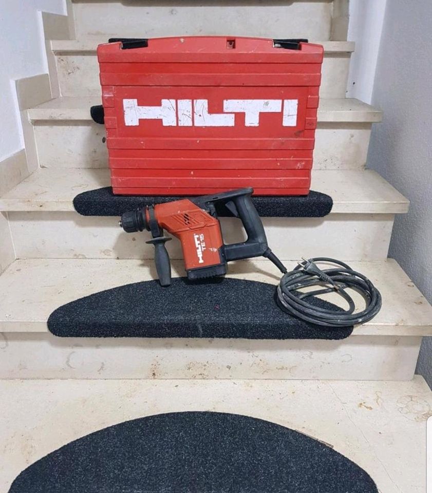 Hilti TE 15 Bohrhammer Kombihammer TOP in Emmerzhausen