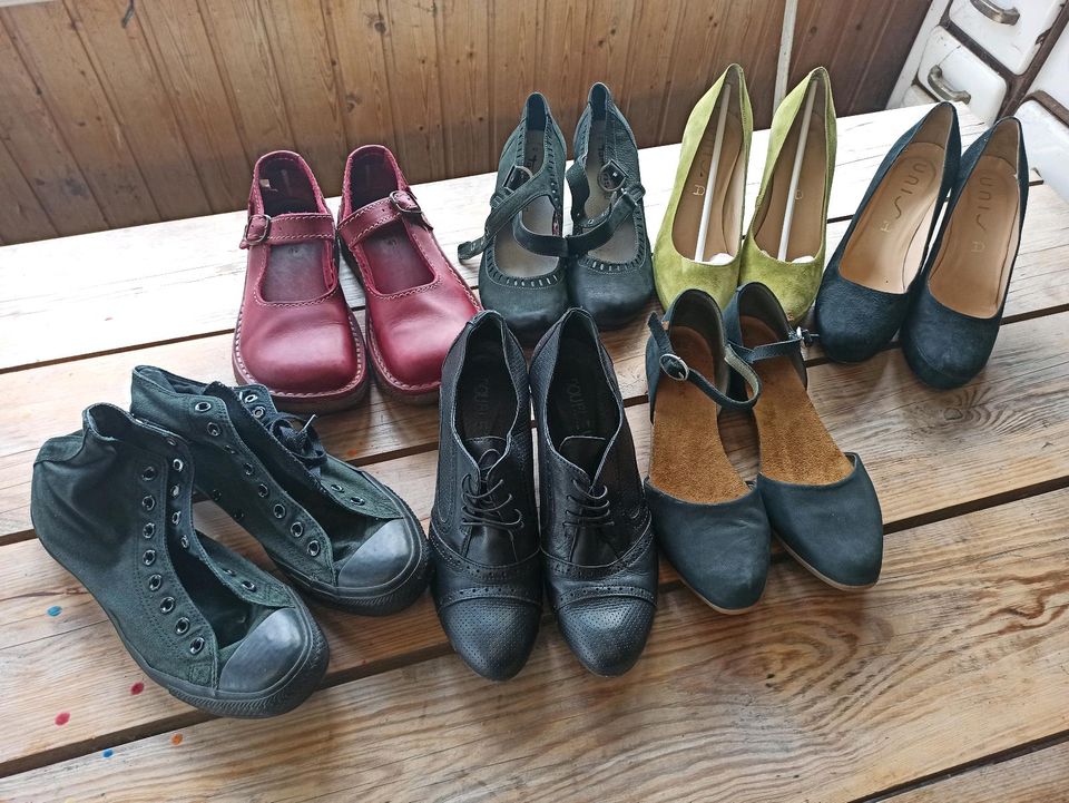 Schuhe 41 Pumps Leder schwarz Doubleyou Trotteur öko in Heidmühlen