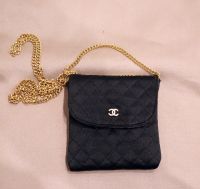 Vintage Chanel Sammlerstück 80er Micro Matelasse Halskette Tasche Unisex Bayern - Haag in Oberbayern Vorschau