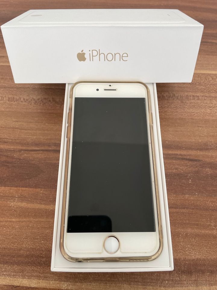 iPhone 6 Gold 64GB Model A1586 MG4J2ZD/A in Lübeck