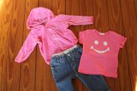 Benetton Set Jacke T-shirt Gr. 56 62 Hose Jeans Smiley Benneton P Niedersachsen - Achim Vorschau