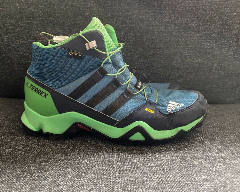 Adidas Terrex Kinder Wanderschuhe in Pleinfeld