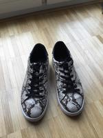 Sneaker Guess Essen - Essen-Stadtwald Vorschau