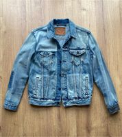 Rare Panel Levi’s Trucker Gr M Levi Denim Jeansjacke light blue München - Ramersdorf-Perlach Vorschau