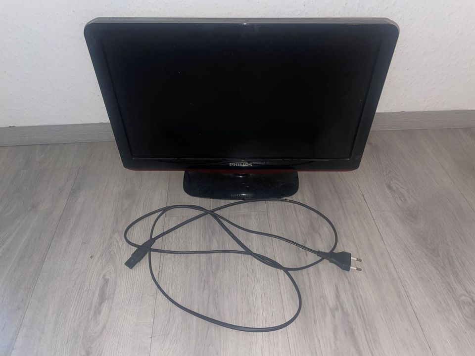 LCD TV Phillips 48cm (22”) DVB-T HD Ready in Hamburg