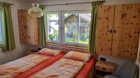 Schlafzimmer aus Zirbenholz Bayern - Albaching Vorschau