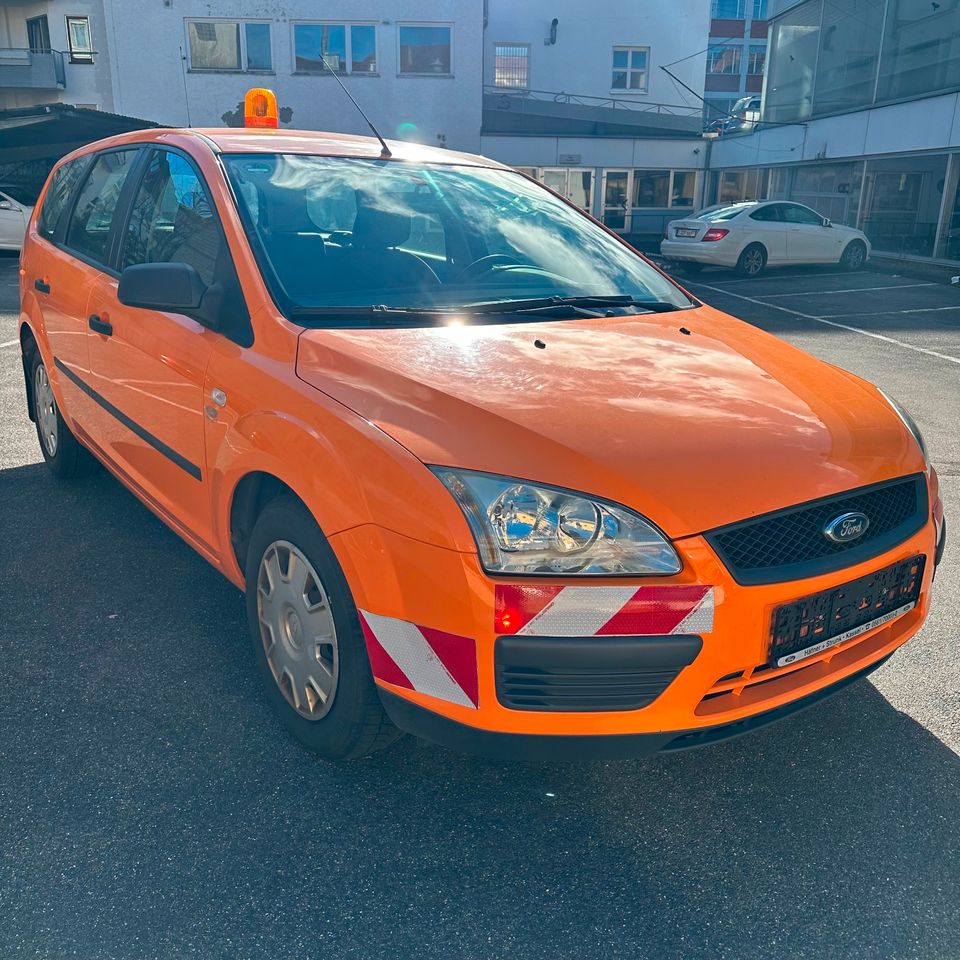 Ford Focus Turnier 1,6 TDCI in Stuttgart