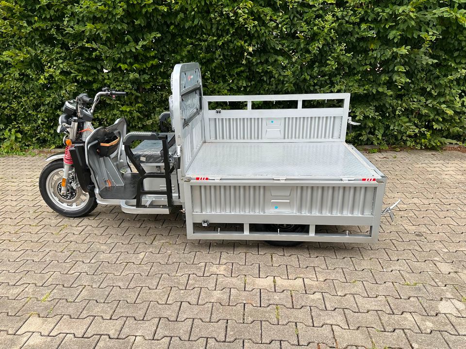 AMR Cargo 400 Mit Dach Piaggio Ape und Cargo Runner Ähnlich Elektrisches Lastendreirad Elektro Dreirad Mofa Kipper Pritsche TUK-TUK Cargo Transporter - www.ELEKTROCARGO.de - 422€ THG-Prämie in Hiltenfingen