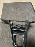 Seat Leon 5F Mittelkonsole vorne schwarz 5F1863212 Nordrhein-Westfalen - Bergkamen Vorschau