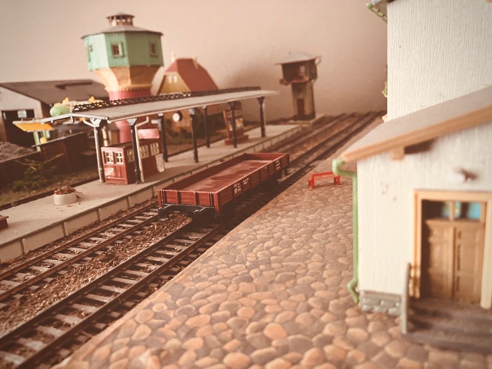 H0 Modellbahn großes Diorama Bahnhof Güterbahnhof in Dachwig