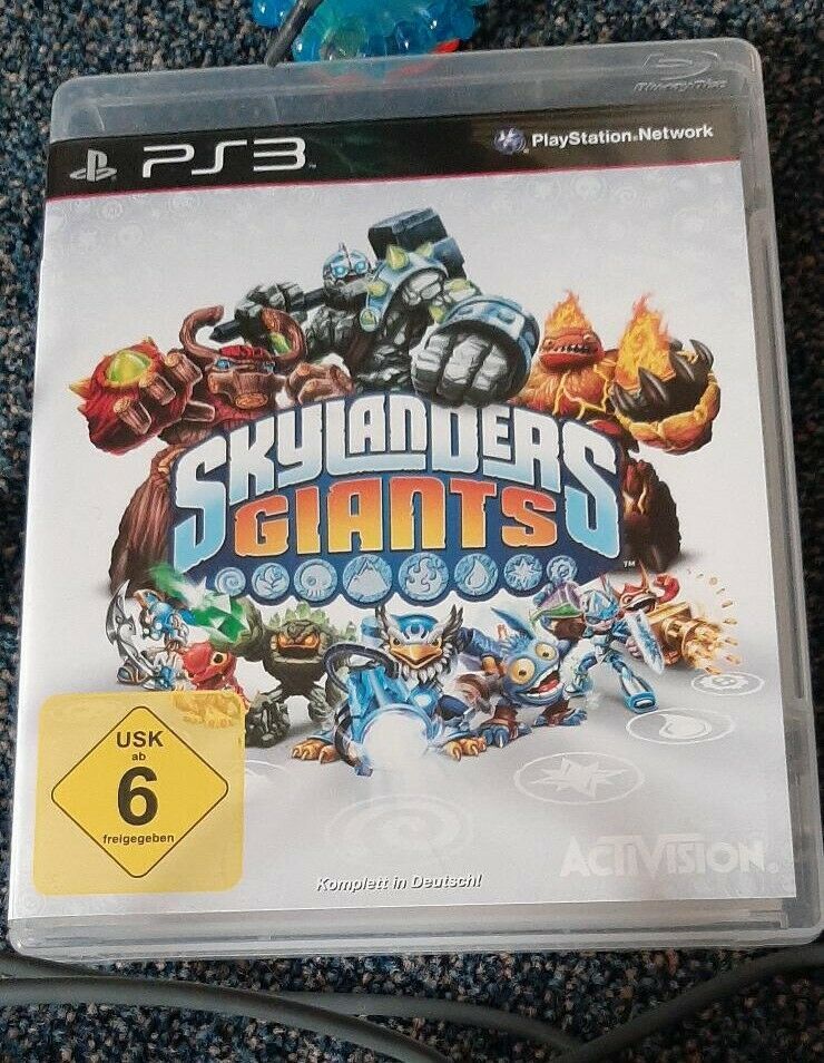 Skylanders GIANTS Spiel für Ps3 mit Figuren. in Hessisch Lichtenau