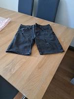 Kurze Hose  Schwarz BERSHKA Saarland - Ensdorf Vorschau