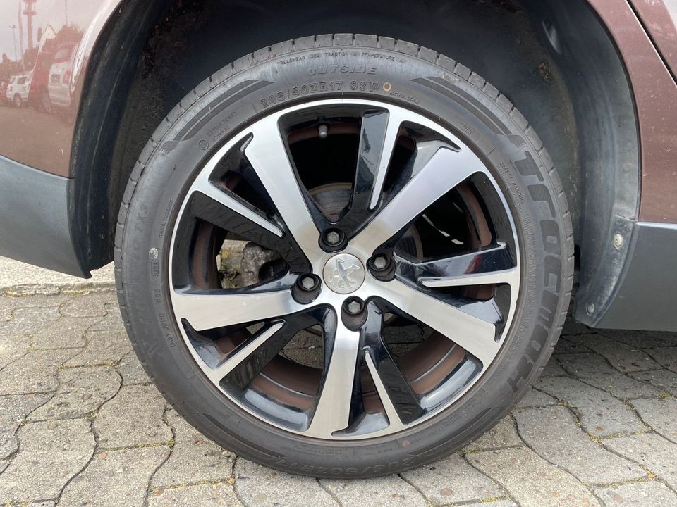 Peugeot 2008 Allure 115, NaviPlus, Glasdach, JBL uvm. in Bad Oeynhausen