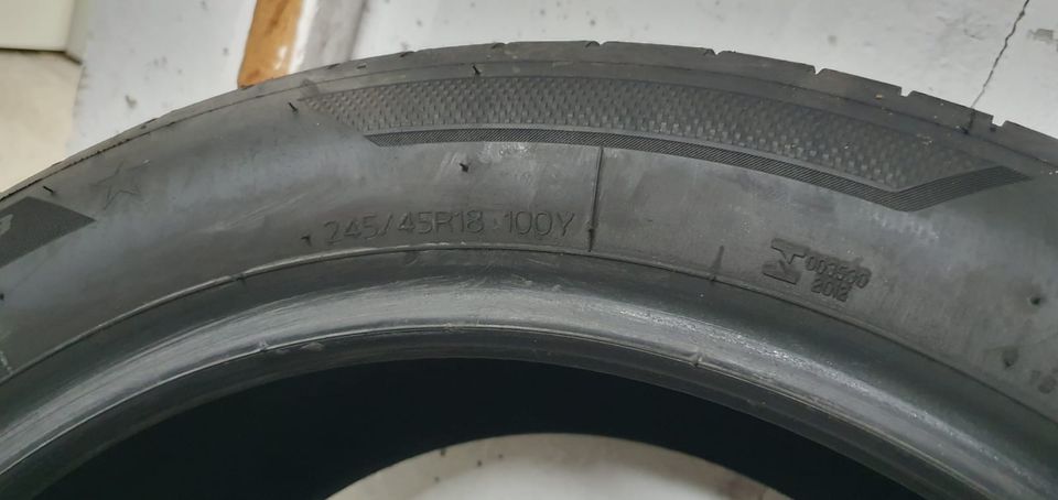 Sommerreifen Hankook 245/45R18 in Berlin