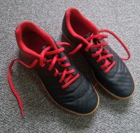 Fussballschuhe KIPSTA Halle Gr.36 wie NEU Mecklenburg-Vorpommern - Klütz Vorschau