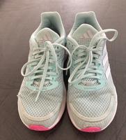Adidas Turnschuhe, 37 Hessen - Linden Vorschau