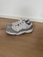 Jordan 11 Retro cement grey Düsseldorf - Hafen Vorschau