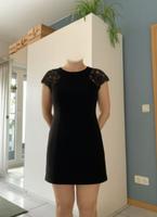 Elegantes schwarzes Kleid mit Spitzenärmeln – Größe 36 Nordrhein-Westfalen - Overath Vorschau