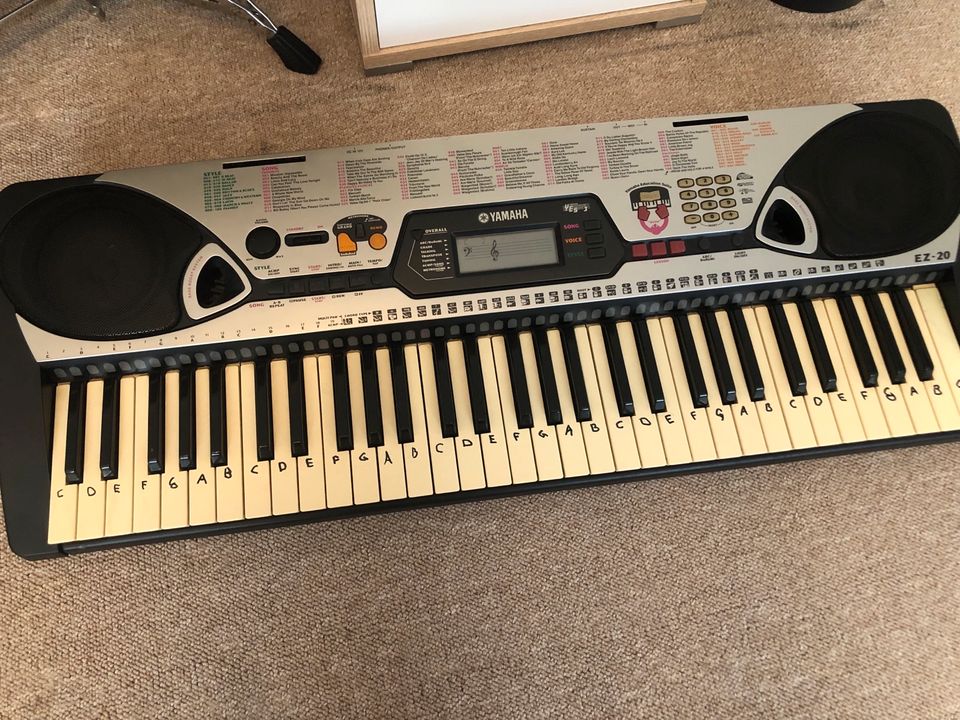 Yamaha Keyboard in Saarbrücken