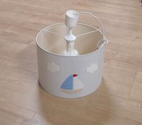 Waldi Baby Pendelleuchte Lampe Kinderzimmerlampe Segelboot Nordrhein-Westfalen - Ratingen Vorschau