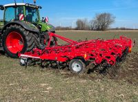 Vermiete Horsch Finer 7 SL Flachgrubber Niedersachsen - Scholen Vorschau