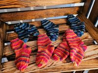 Babysocken, handgestrickt Nordrhein-Westfalen - Neuenkirchen Vorschau