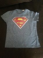 T-Shirt Review, 128/ 134, Superman, Wendepailletten Frankfurt am Main - Riederwald Vorschau