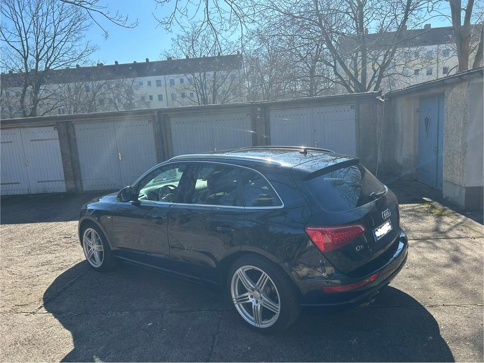 Audi Q5 2,0 TDI S - line 20 Zoll 214 ps tüv neu Getriebe neu in Berlin
