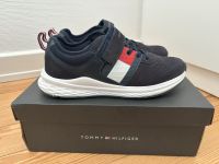 Tommy Hilfiger Blue Lace-up Sneaker Gr. 38 Top-Zustand Köln - Rath-Heumar Vorschau