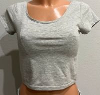 Only Shirt Top S 36 Hellgrau cropped Sachsen-Anhalt - Blankenburg (Harz) Vorschau