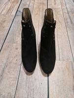 Stiefelette Unisa 40 mit Swarovski Kristallen neu Berlin - Biesdorf Vorschau