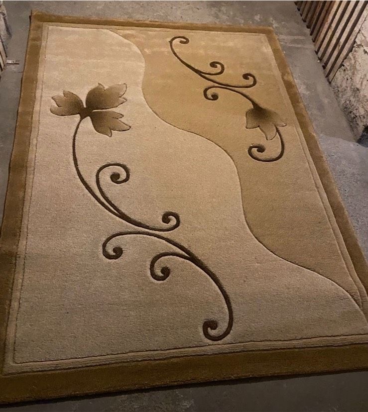 Sehr schöner Teppich günstig zum Verkauf in Aachen