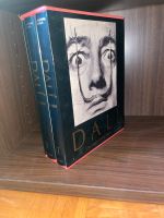 Salvador Dalí - zwei Bildbände im Pappschuber Bayern - Landshut Vorschau