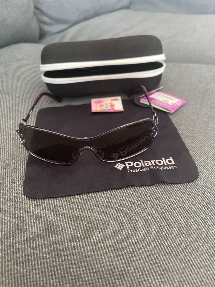 Polaroid Disney Sonnenbrille in Tübingen