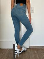 Levis mile high super skinny Blau 26x28 S 36 Nordrhein-Westfalen - Minden Vorschau