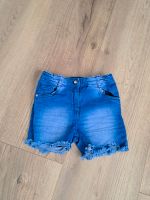 Kurze Jeansshorts Hose 116 Sachsen - Chemnitz Vorschau