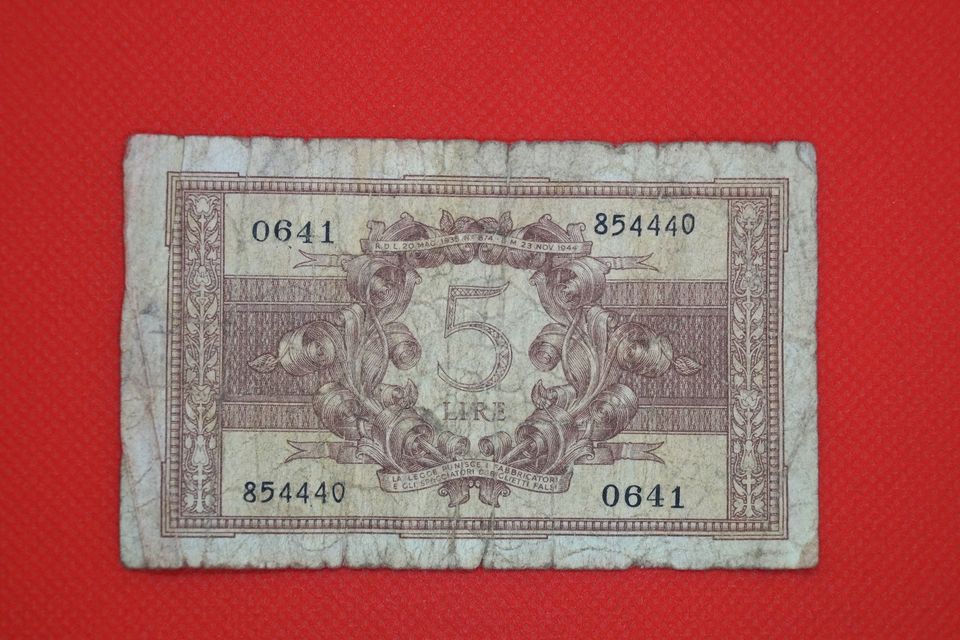 Italien - 5 Lire Militär 1944 in Gochsheim