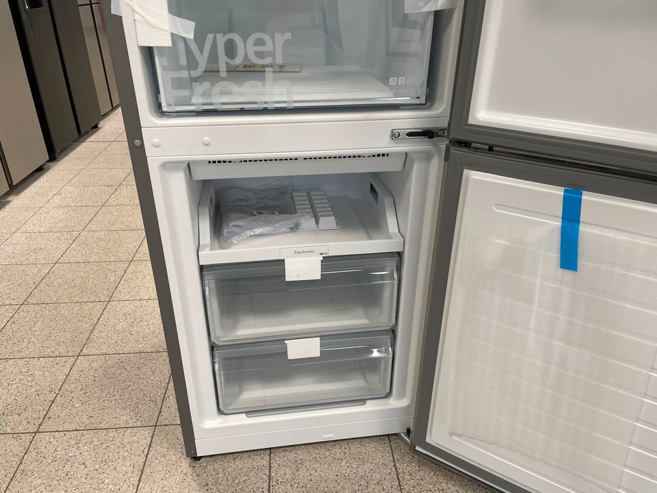 Siemens KG39N2LEC iQ300 Kühl-Gefrier-Kombination, 203cm Hoch in  Niedersachsen - Garbsen | Kühlschrank & Gefrierschrank gebraucht kaufen |  eBay Kleinanzeigen ist jetzt Kleinanzeigen