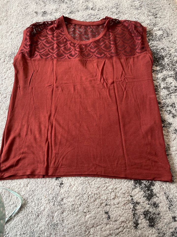 Only TShirt mit Spitze Rost Rot XL in Schlat